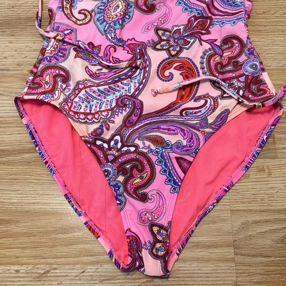 One piece swimsuit - size S - Picture 4 of 12